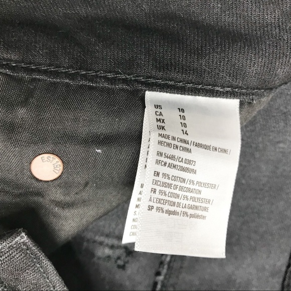 AMERICAN EAGLE High Waisted Festival Black Denim Frayed Hem Skirt 10 - Picture 7 of 12